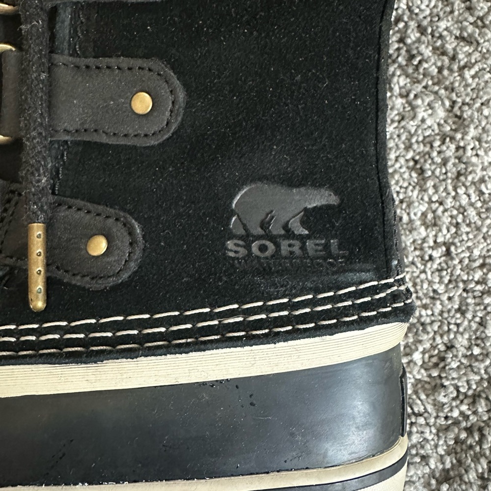 Sorel Winter Boots - image 5